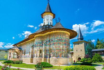 6 - Days Transylvania and UNESCO Painted Monasteries from Budapest
